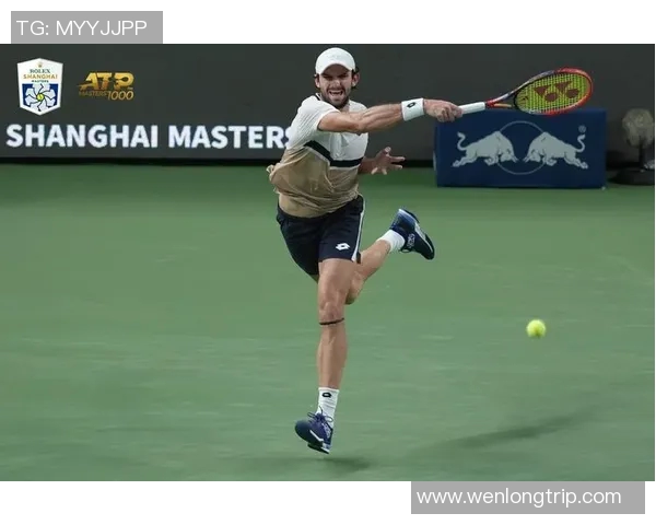 上海网球队技术解析:从基础训练到比赛策略的全面探讨 上海网球队技术解析:从基础训练到比赛策略的全面探讨